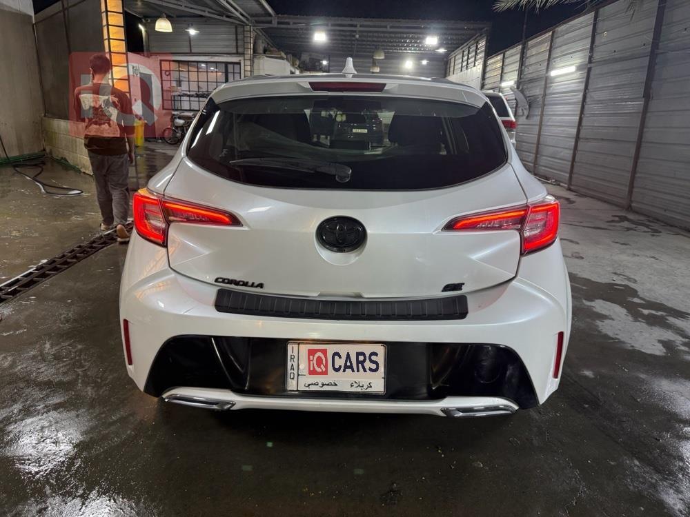 تويوتا كورولا هاتشباك